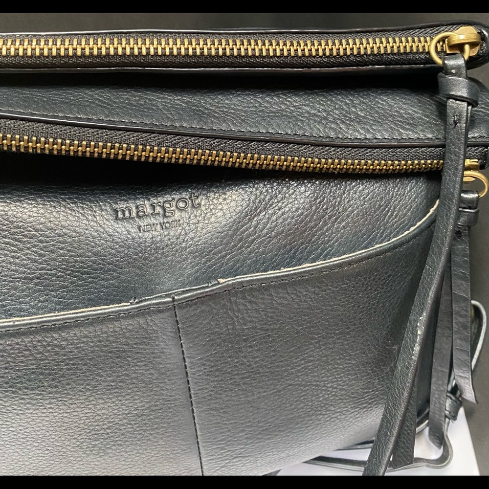 Margot New York leather crossbody - Picture 2 of 11